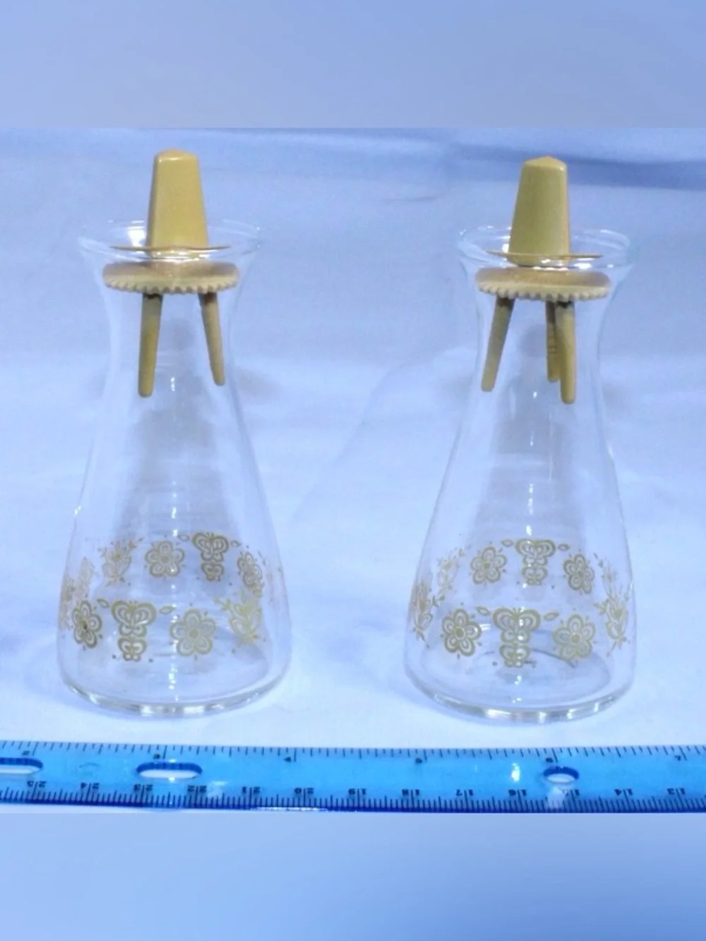 Pyrex Butterfly Gold Salt and Pepper Shaker Set
